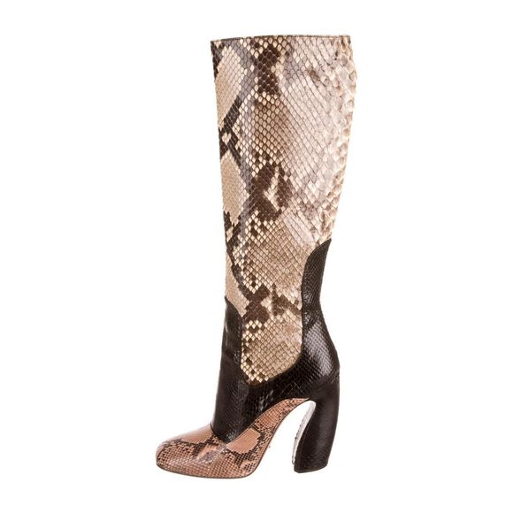 2017 Snakeskin Boots - Picture 1 of 6